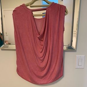 Low back- pink cotton top